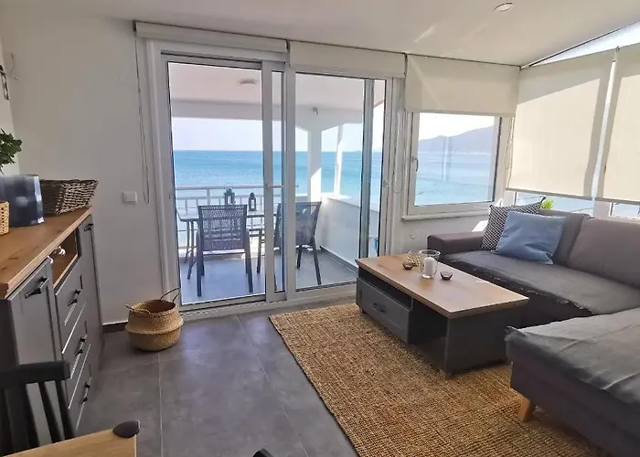 Sea Breeze Luxury Appartamento *