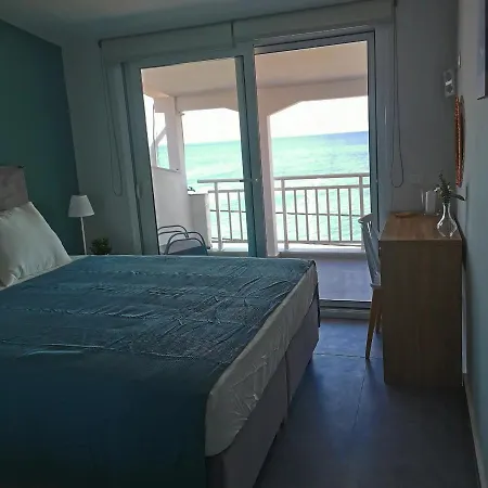 Sea Breeze Luxury Апартаменты