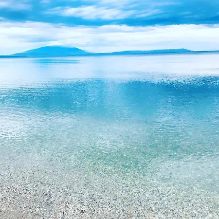 Апартаменты Sea Breeze Luxury *